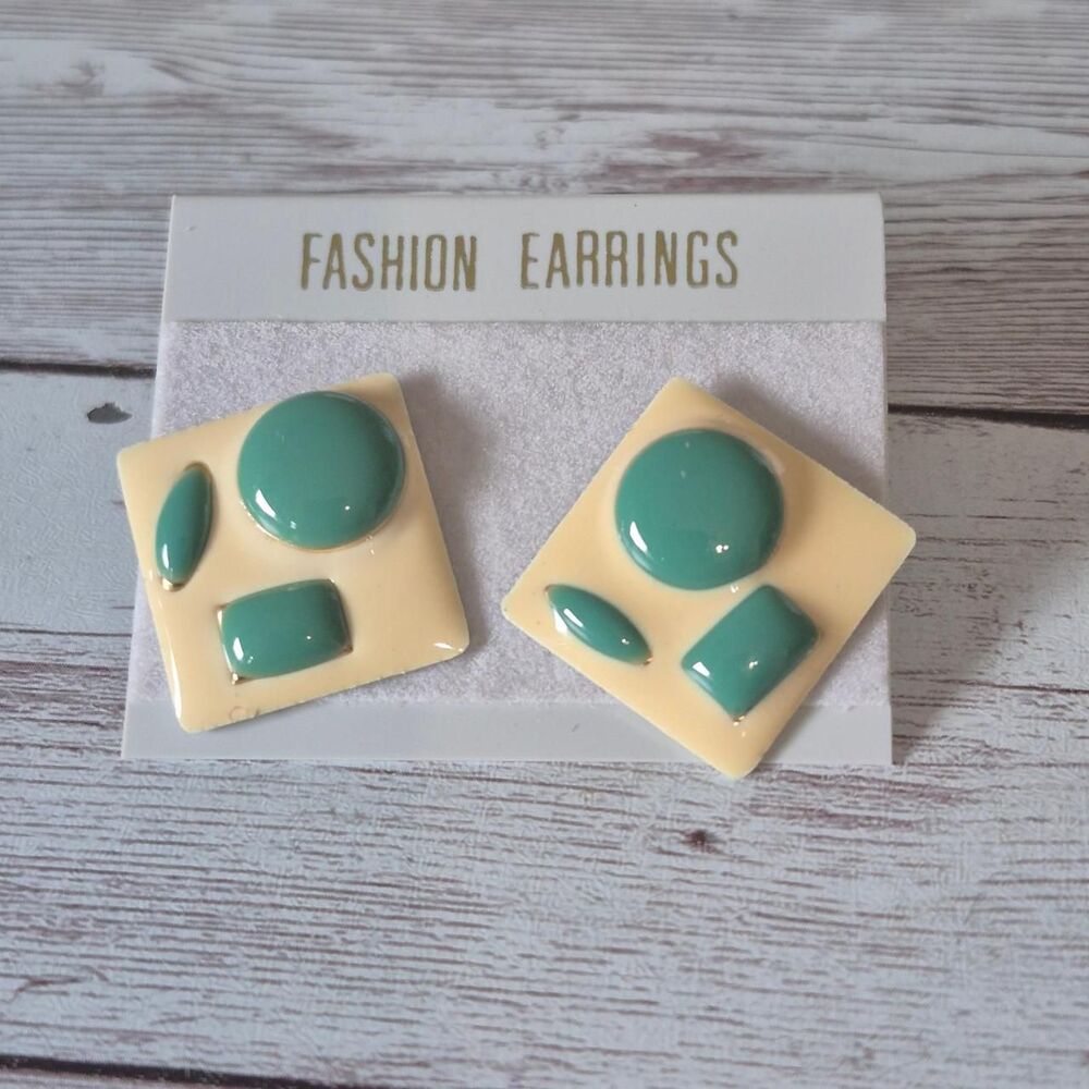 Funky 1980s Square Deco Earrings